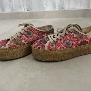 Spanish Espadrille Floral Canvas Platform Sneakers